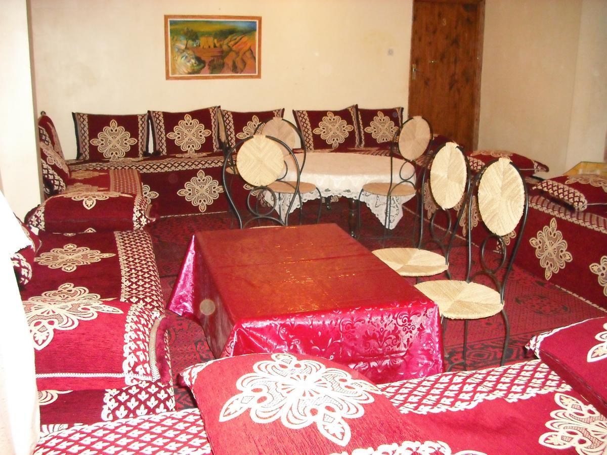 Hotel Kasbah Ait Bouguemez Agouti Exteriér fotografie