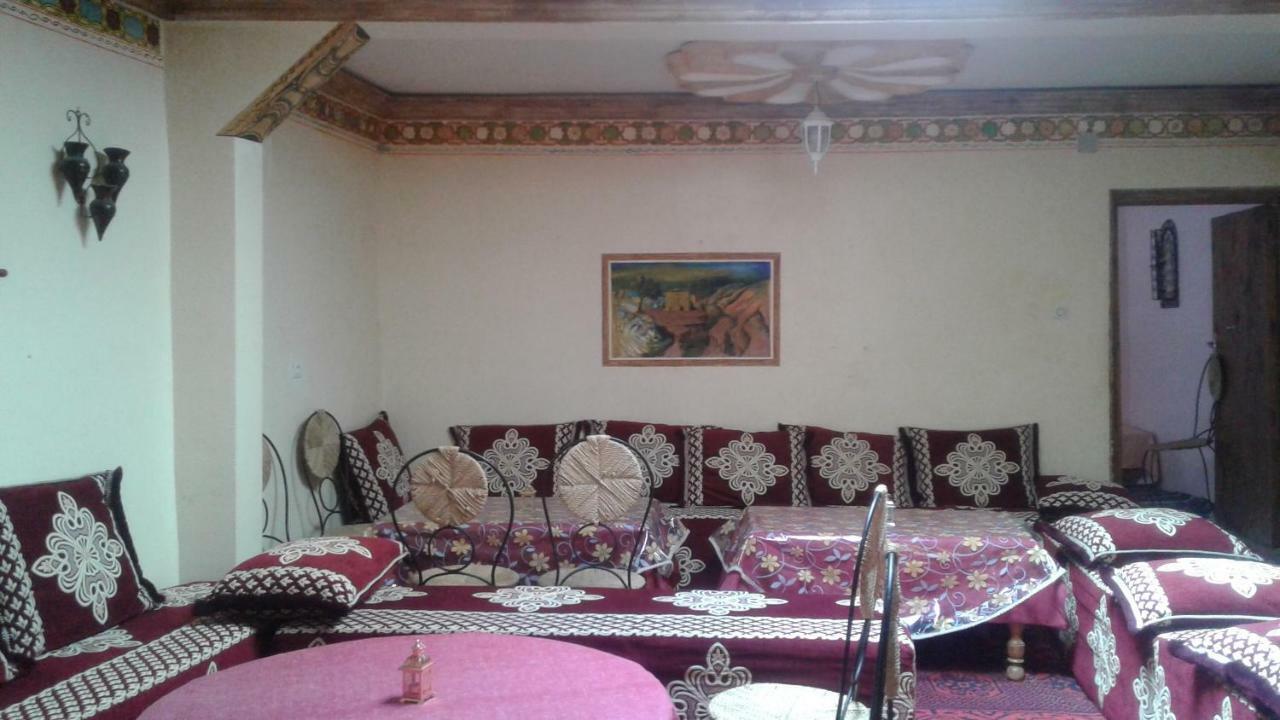 Hotel Kasbah Ait Bouguemez Agouti Exteriér fotografie